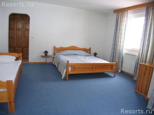 Martin Hotel 5